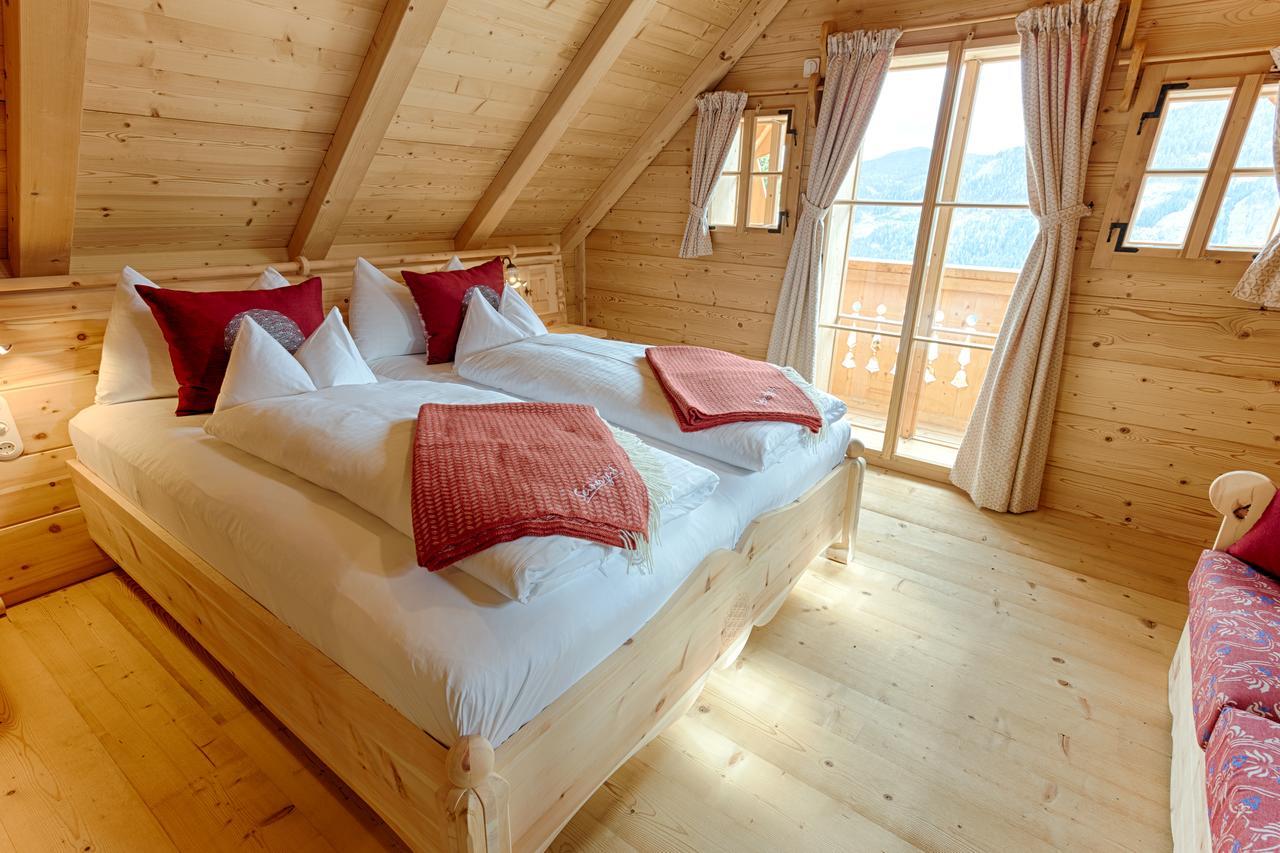 Almdorf Seinerzeit Hotel Wiedweg ภายนอก รูปภาพ