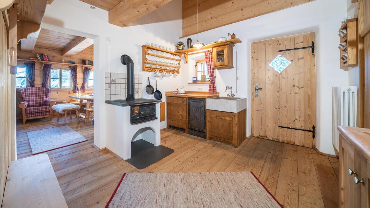 Almdorf Seinerzeit Hotel Wiedweg ภายนอก รูปภาพ