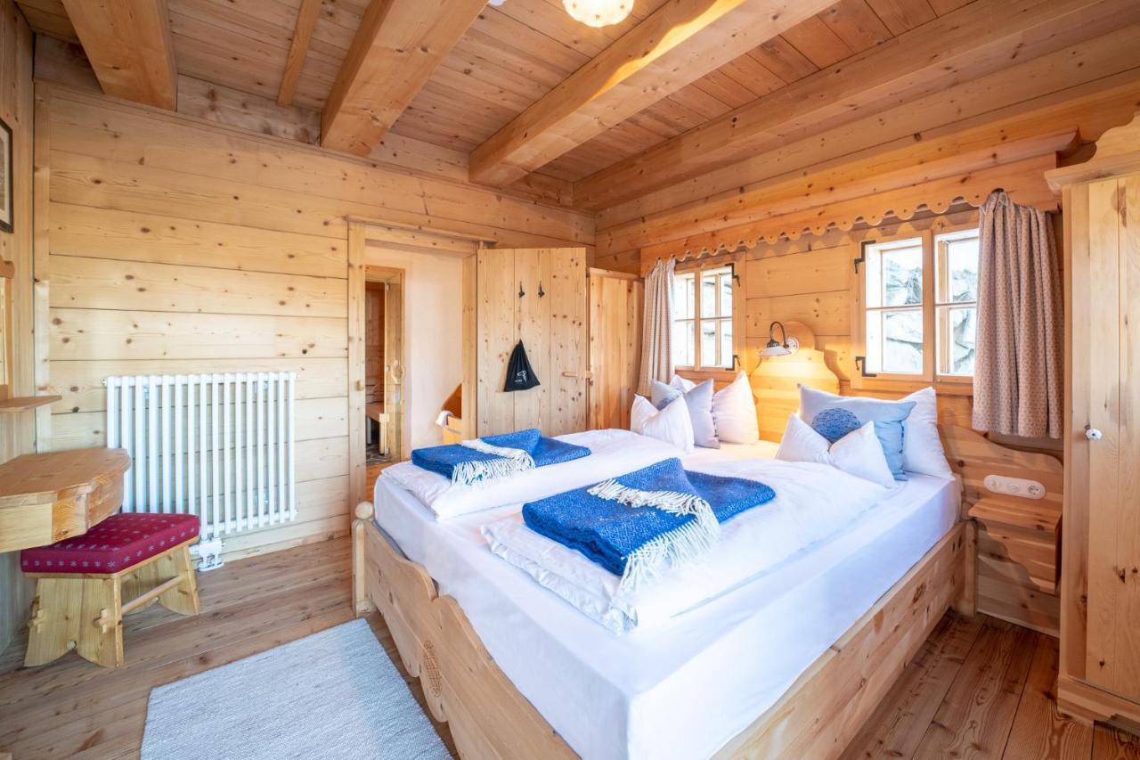 Almdorf Seinerzeit Hotel Wiedweg ภายนอก รูปภาพ